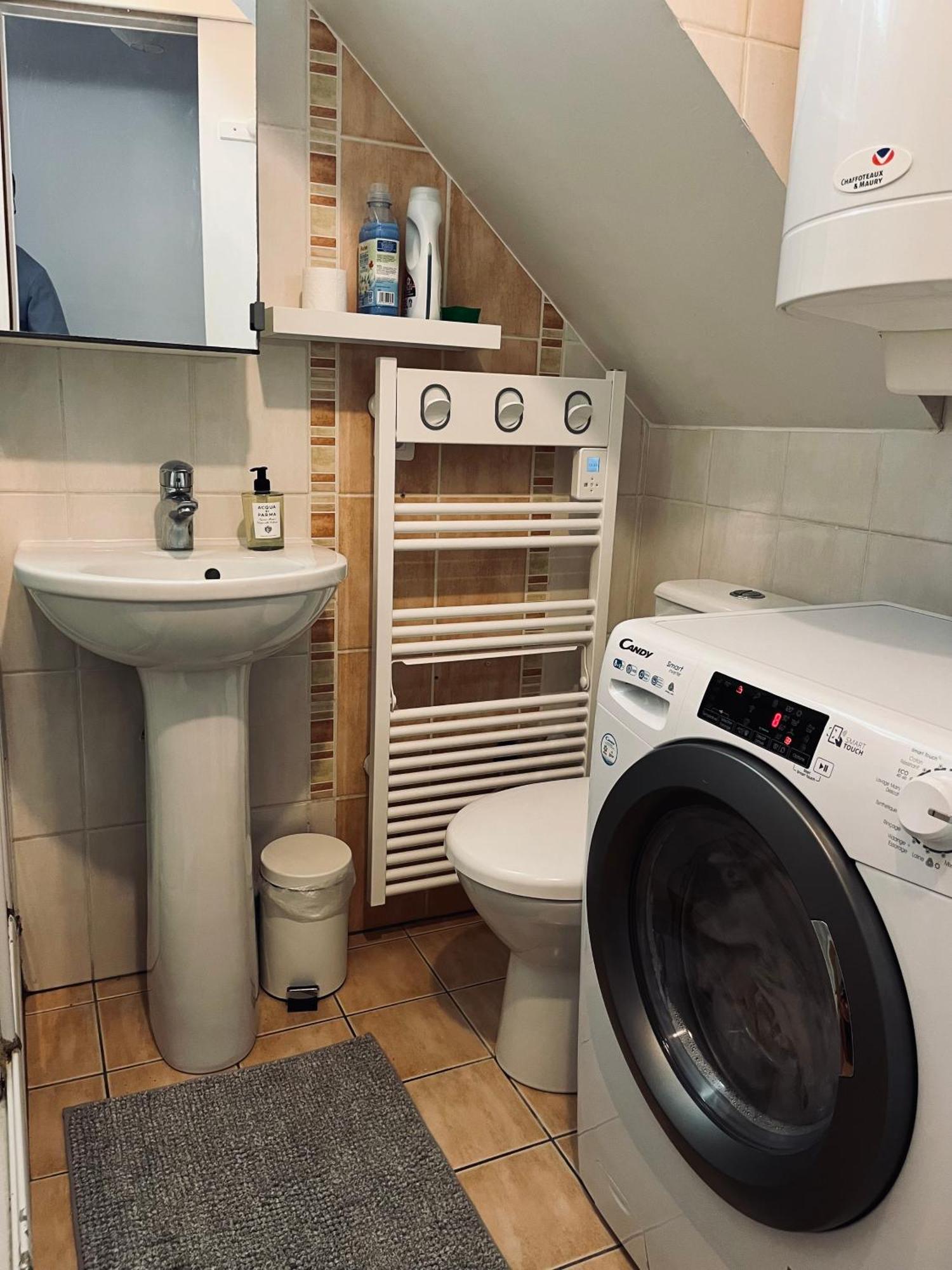 Apartmán La Vue Secrete De Neauphle Exteriér fotografie